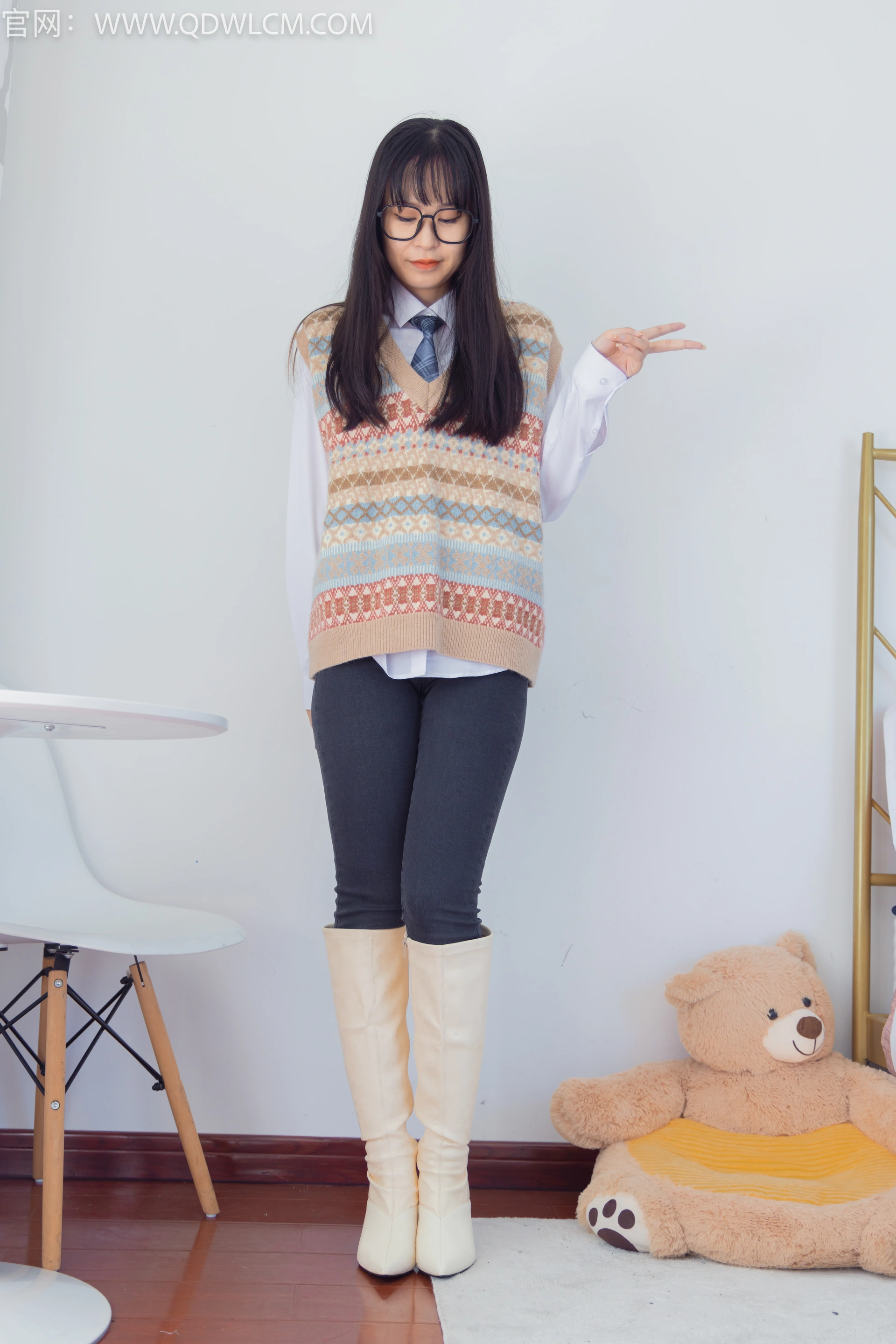 物恋传媒 NO.1323 兮兮-孤岛的鲸 3